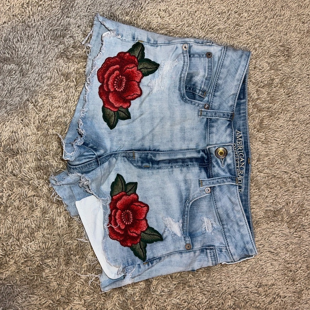 American Eagle Rose Shorts
